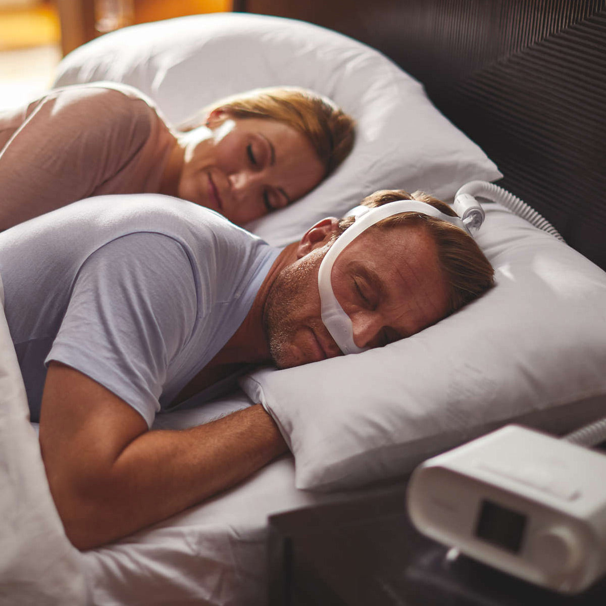 dreamwear cpap mask with updated headgear for a better nights sleep